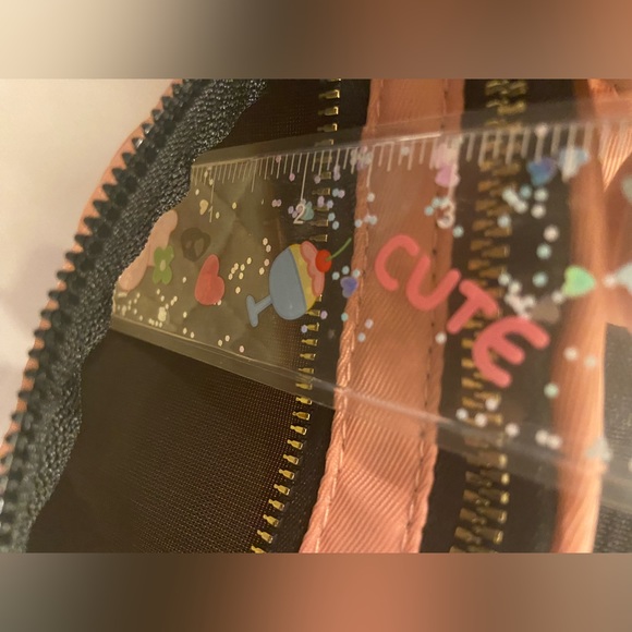 Stylish Waist/Hip Bag with gold Zipper hardware - Picture 14 of 16